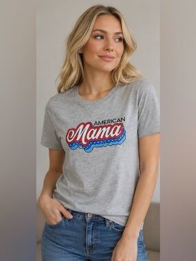 WOMEN’S MAMA STARS GRAPHIC TEE SHORT SLEEVES